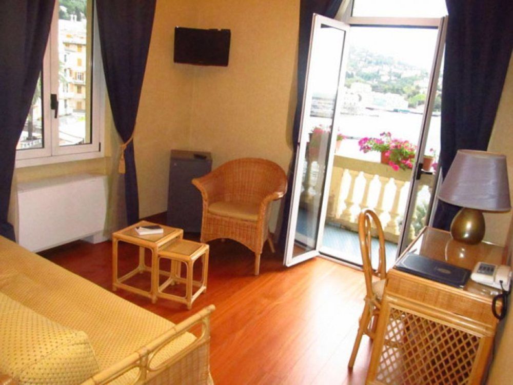 Rosabianca Boutique Hotel Rapallo Exterior photo